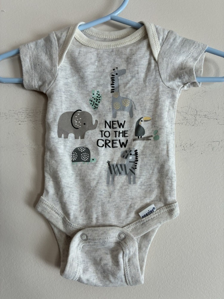 Gerber Baby Boys Animals 100% Cotton Short Sleeve Onesie  Heather Gray Preemie