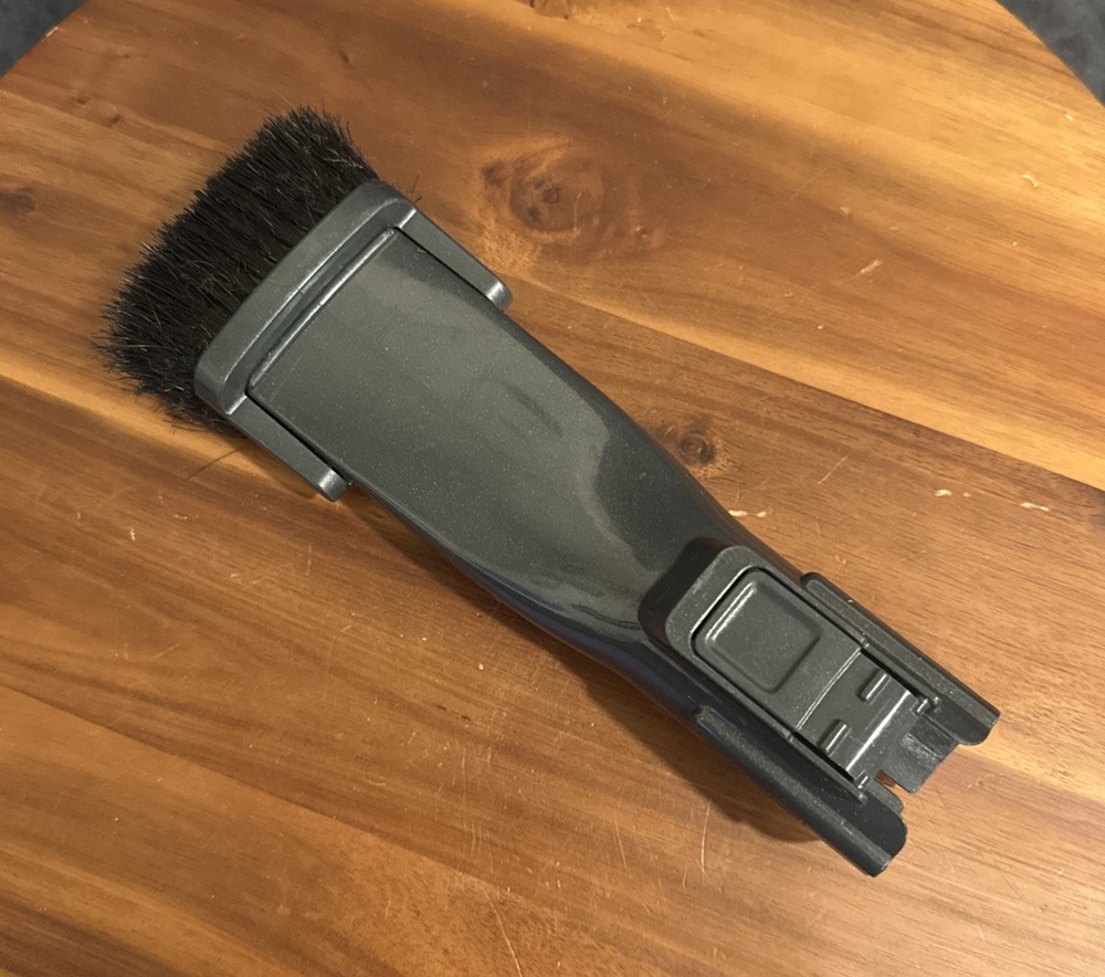 BLACK & DECKER PowerSeries Extreme BSV2020P Vacuum with Upholstery Brush Attachment for Efficient Cleaning