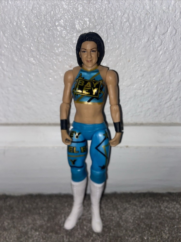 Bayley Mattel Basic Series 121 Wrestling Figure WWE WWF Summerslam