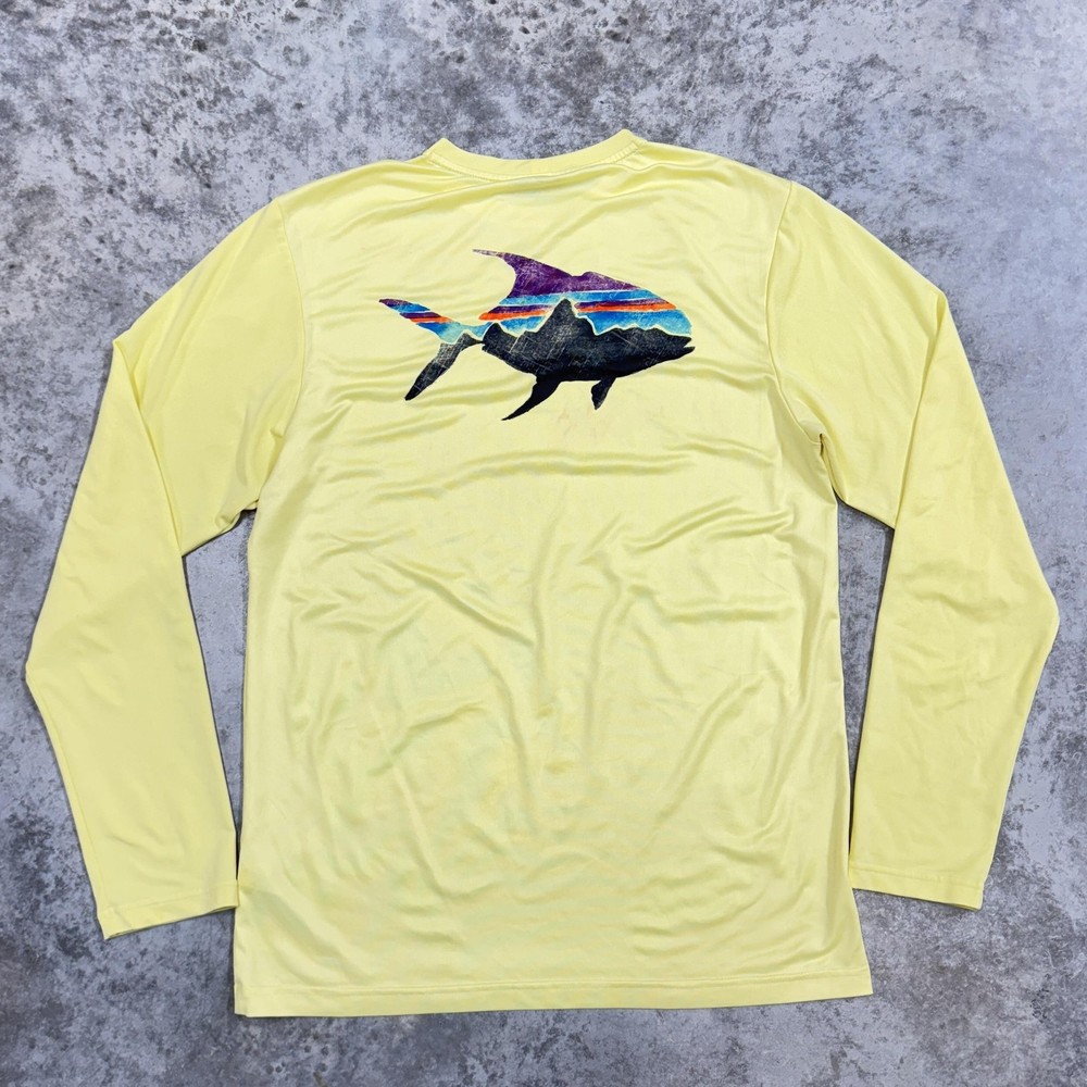 Patagonia Shirt Mens Small Yellow Long Sleeve Fitz Roy Fish Graphic Performance