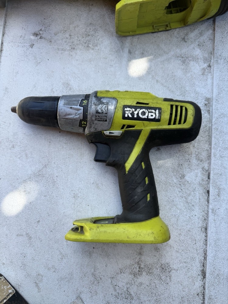 Ryobi Cordless Drill/Driver Green/Black Battery Keyless Chuck Lightweight