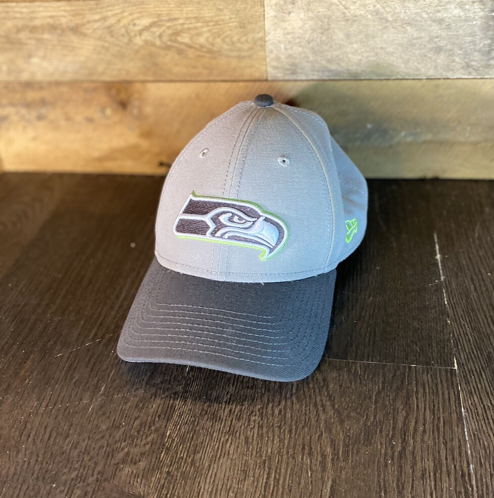 Seattle Seahawks New Era NFL 9 Forty Strapback Adjustable Hat Cap Gray Green