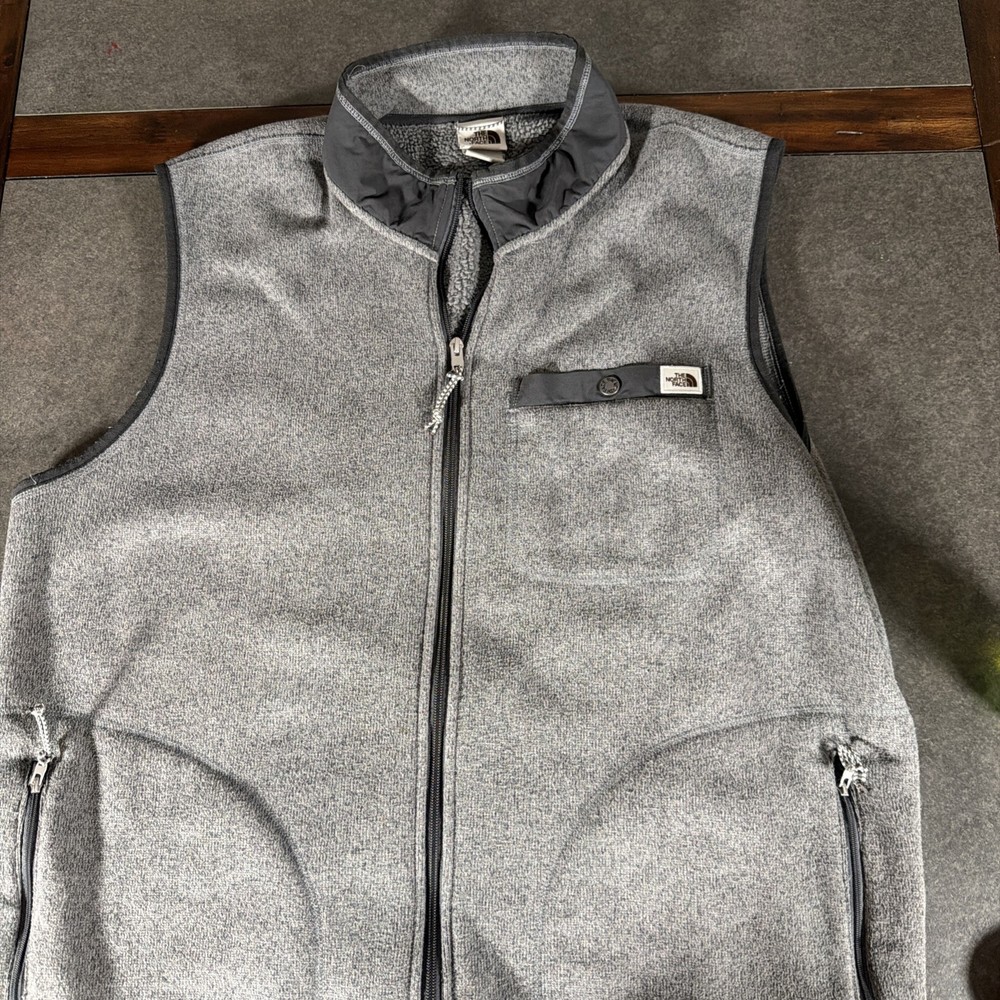 North Face Mens Vest XXL Gray Full Zip Sweater Fleece Outdoors Layer Hike Trail