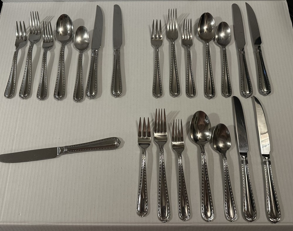 Hampton Silversmiths Nobility 18/10 Stainless Steel 22-Piece Flatware Set for 3, Durable & Elegant Dining +1 Bonus Piece