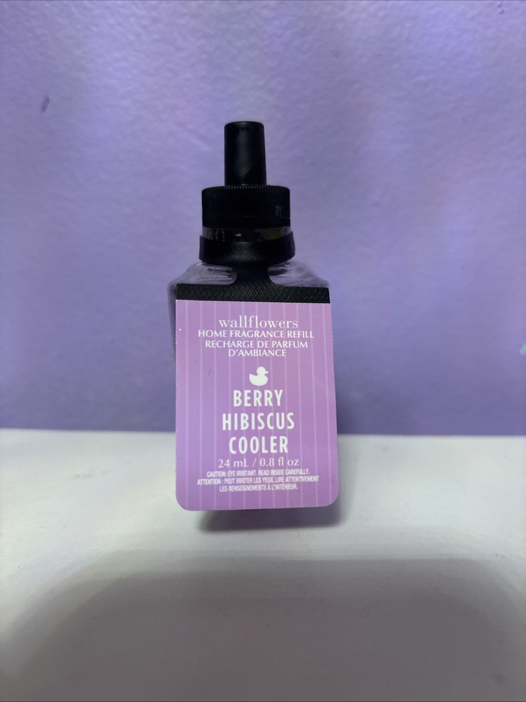 Bath & Body Works Berry Hibiscus Cooler Wallflower Refill for Fresh Home Fragrance