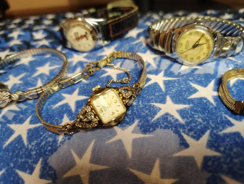 Vintage Women's Longines, Girard Perregaux & Bulova Watches Lot