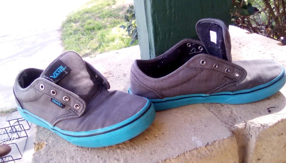 VANS Off The Wall Low Top Sneakers in Two-Tone Style Available in Multiple Sizes