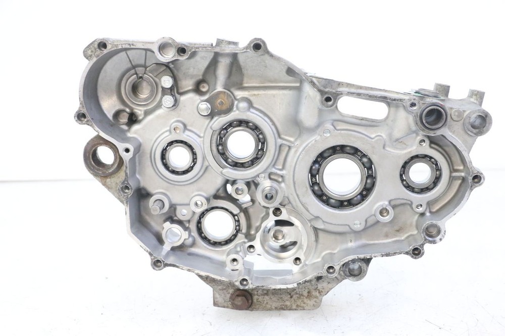 RIGHT CRANKCASE - YAMAHA YZ-F YZF 250 (2007 - 2013)