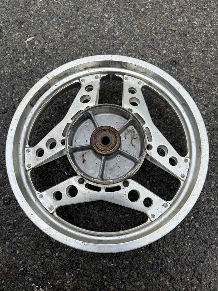 Honda CB750 CB 750 Rear Wheel Rim Tyre OEM tube Rims Genuine Mag CB900 900