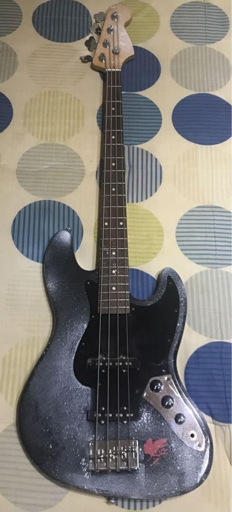 Electric Bass 4 String Soft Case Included