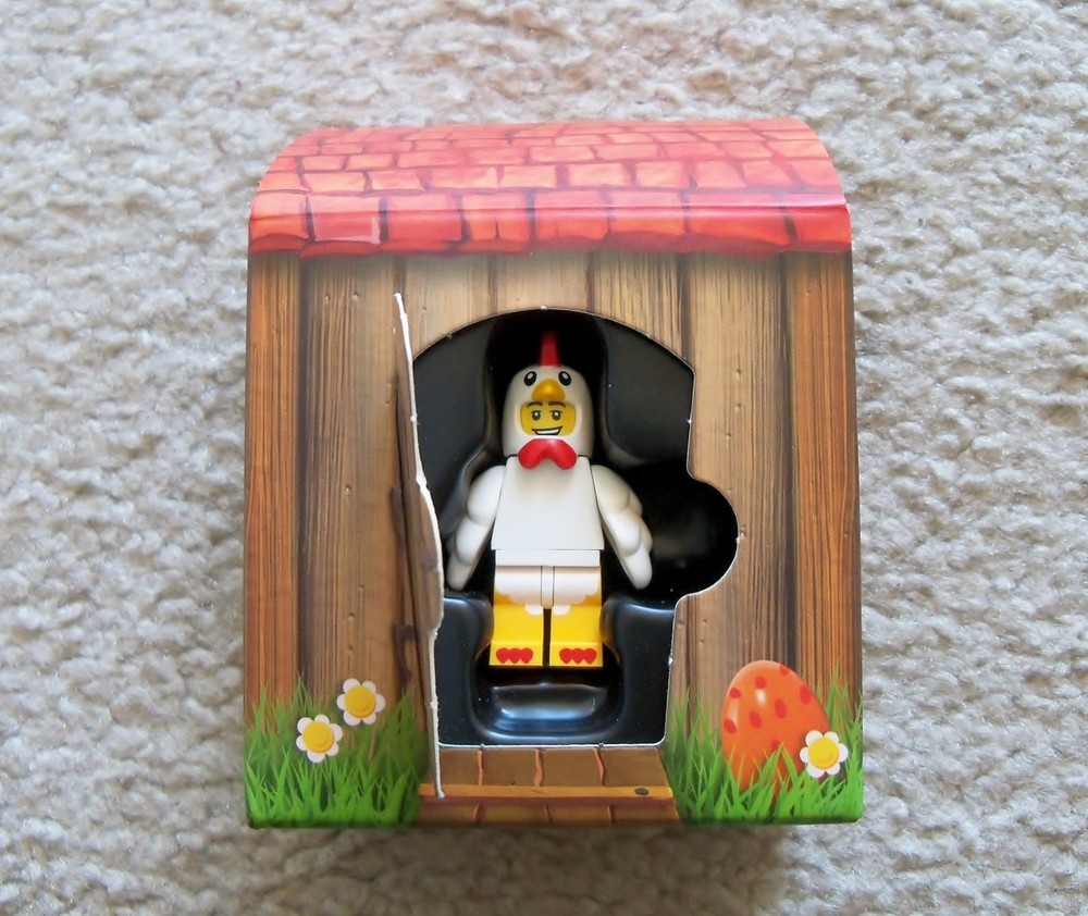 LEGO - Holiday Easter - Iconic Easter 5004468 - Chicken Suit Guy