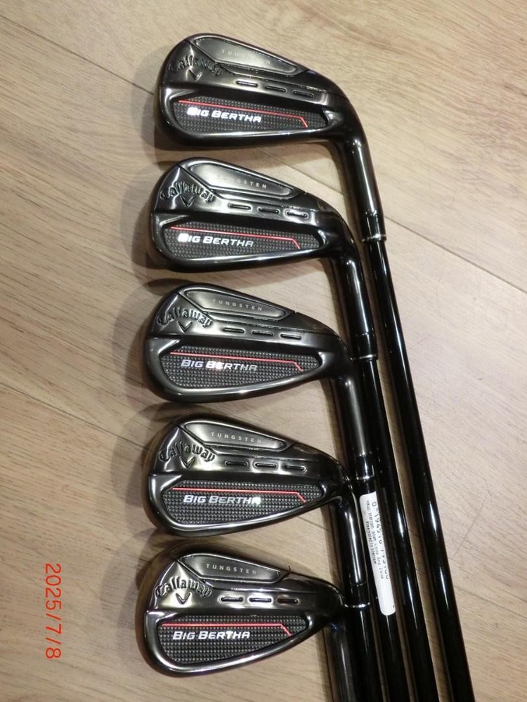 Callaway Big Bertha 5-PW Iron Set with Speeder NX Graphite Shafts Used