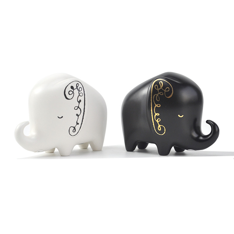 Lenox Kate Spade Elephant Salt Shaker Ceramic  Sculpture Figurine
