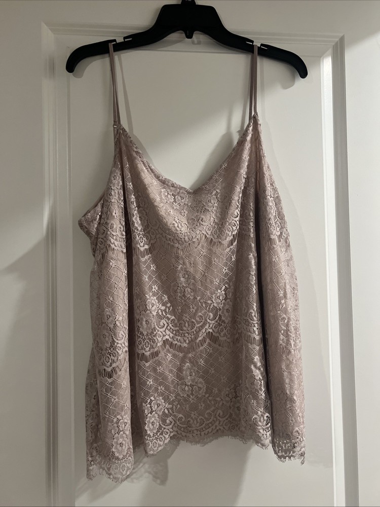 Maurice’s Women’s Size XXL Lace Blouse Fully Lined Adjustable Straps