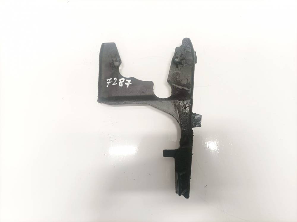 2005 Volvo V50 Genuine Car Part 2088940-11 9642550080