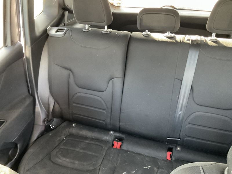 RENEGADE  2018 Seat Rear 4606795
