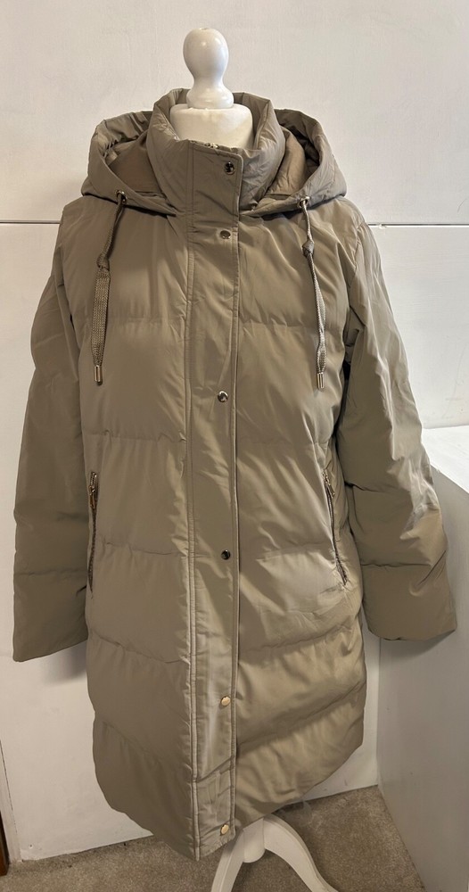 ZARA Ladies Coat Taupe Waterproof Hooded Padded Zip up jacket size Large