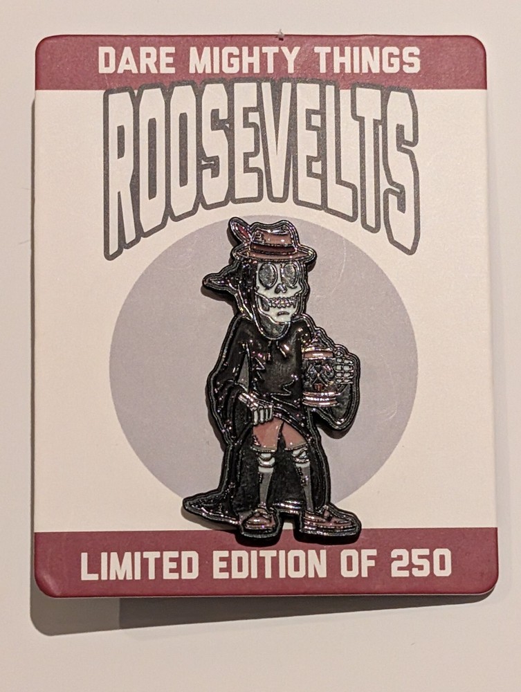 RSVLTS Pin NYCC SDCC Fan Expo Con Exclusives Reaper Drinking Beer LE250