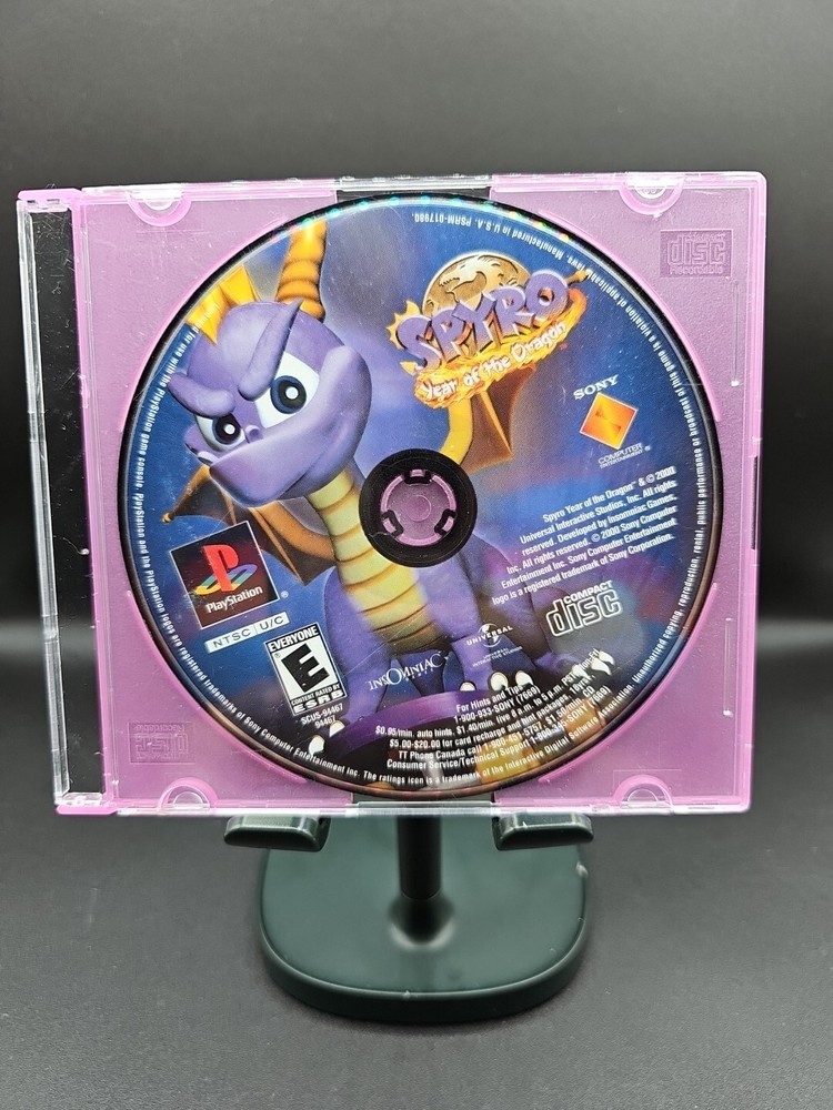 Spyro: Year of the Dragon (PlayStation 1, 2000)