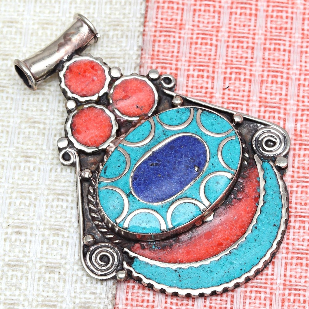 Handmade Tibetan Turquoise Red Coral Nepali Gemstone Necklace Jewelry