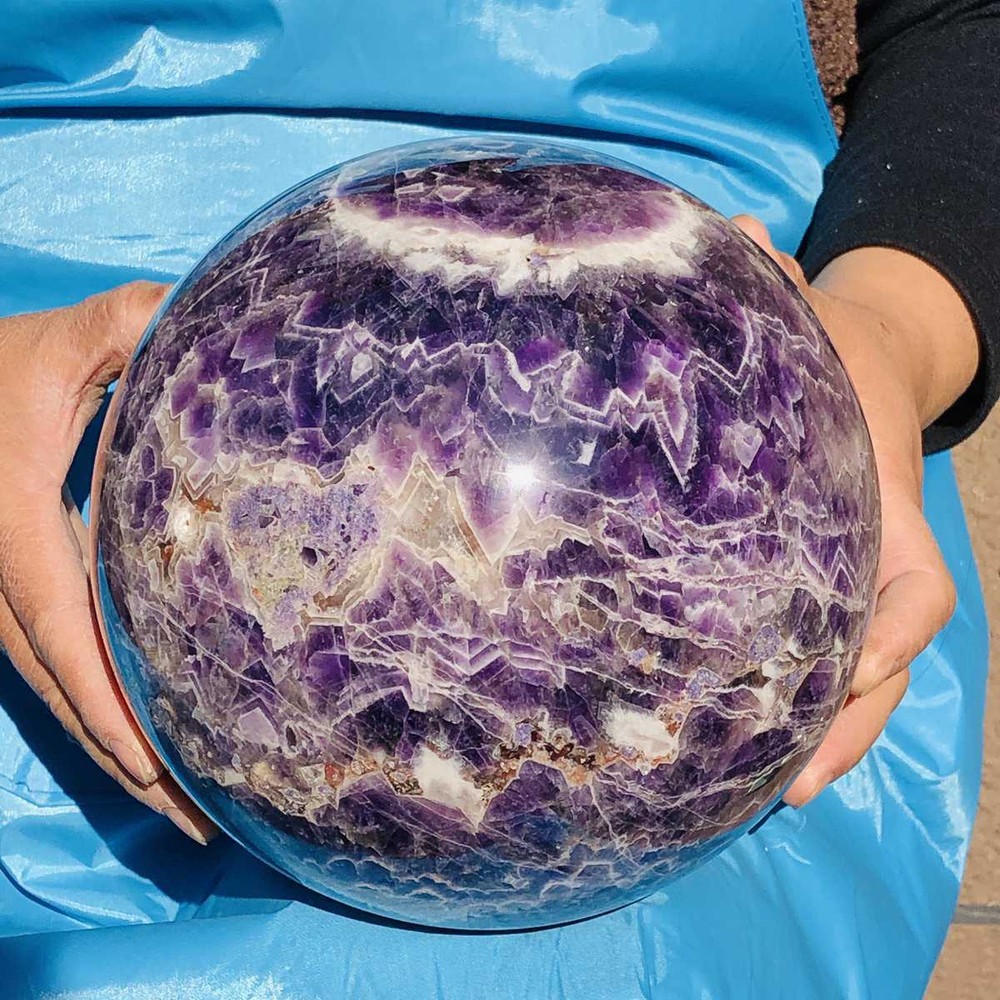 8150G Natural Amethyst Quartz Crystal Sphere Ball for Healing and Meditation