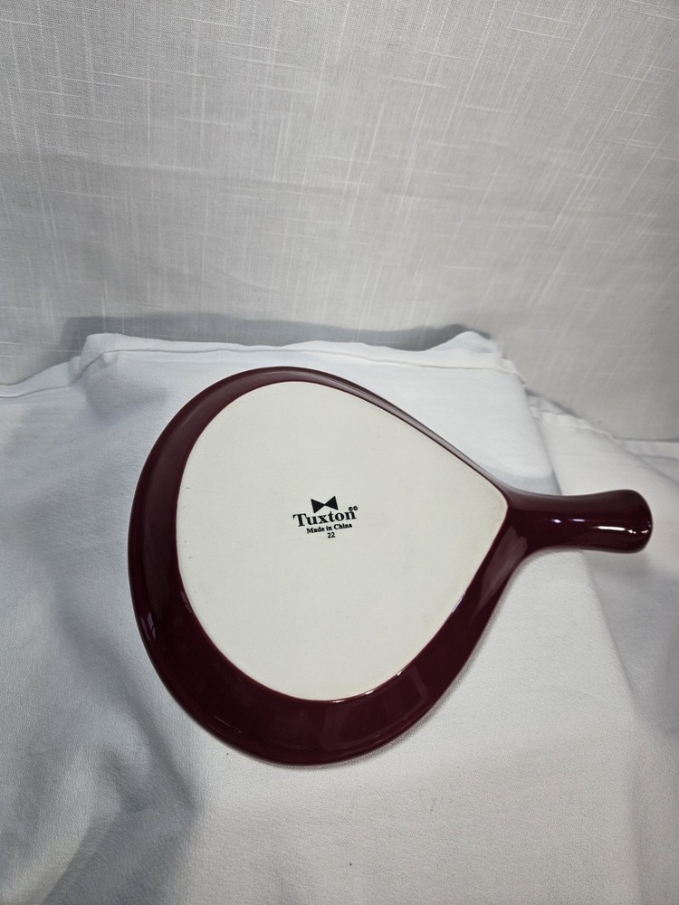 Tuxton 10-Inch Burgundy Ceramic Oven-Safe Frying Pan Server