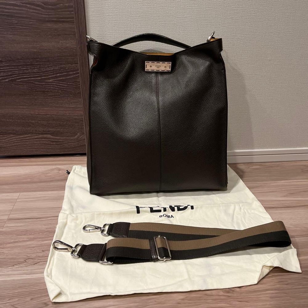Fendi Peekaboo 7va447 X Light Fit 2WAY Bag