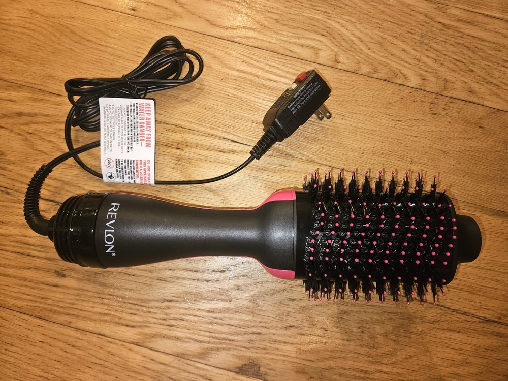Revlon Professional Salon Hair Styler Dryer Volumizer Hot Air Brush