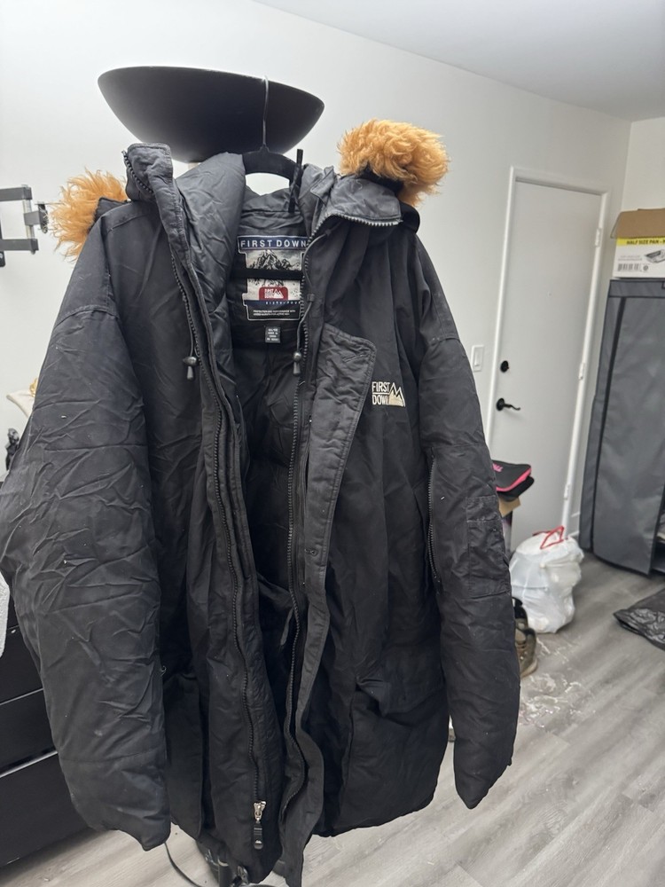 Vintage First Down Mens Sz XL Black Duck Down Puffer Coat Parka Lamb Fur Trim