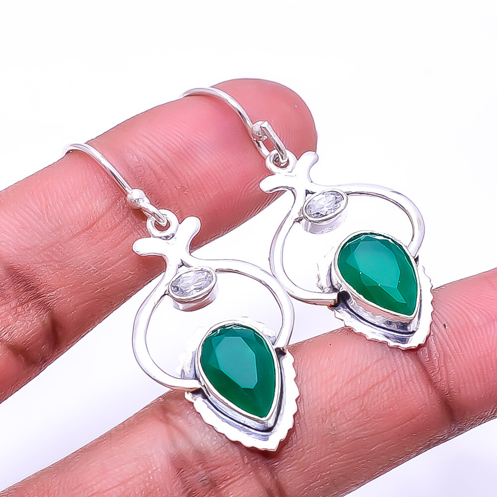 Emerald (Simulated) Gemstone 925 Sterling Silver Earring 1.72