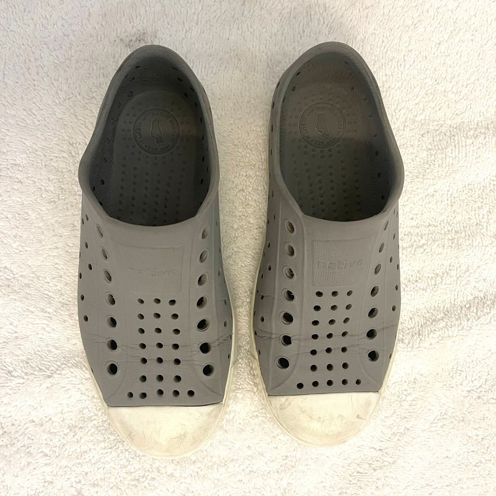 Native Shoes Unisex Toddler Kids Slip On Gray Sneaker Size C13