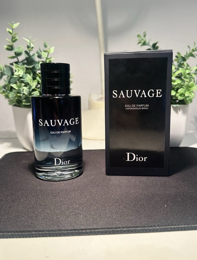 Dior Sauvage Eau de Parfum Fragrance Spray 100 ml / 3.4 fl oz New Opened Box