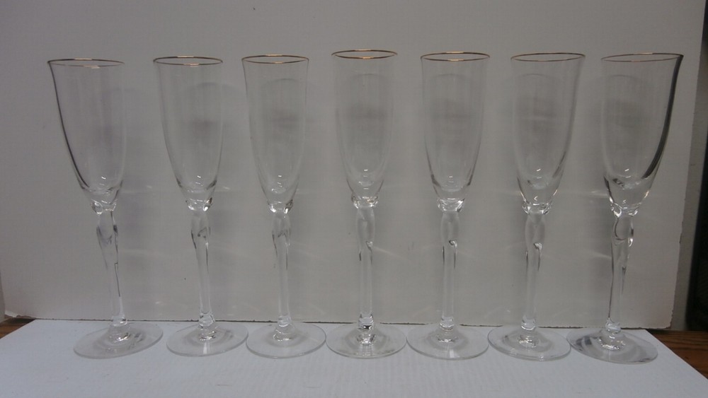 Lot of 7 Lenox Rhythm Millennium Gold Rim Champagne Flute, 9 1/8” Tall
