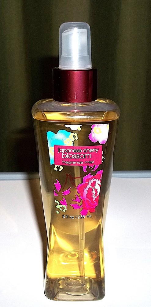 RARE Bath & Body Works JAPANESE CHERRY BLOSSOM 8oz Fragrance Mist Spray