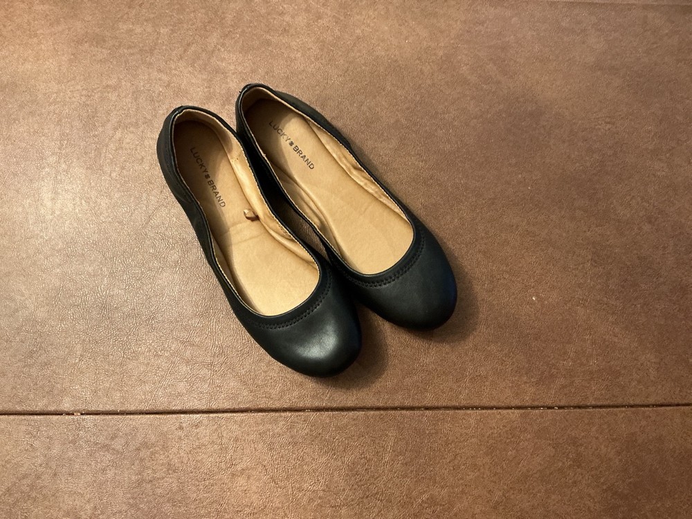 Lucky Brand Erin Women Ballet Flat Size 7.5 in leather upper handmade sole