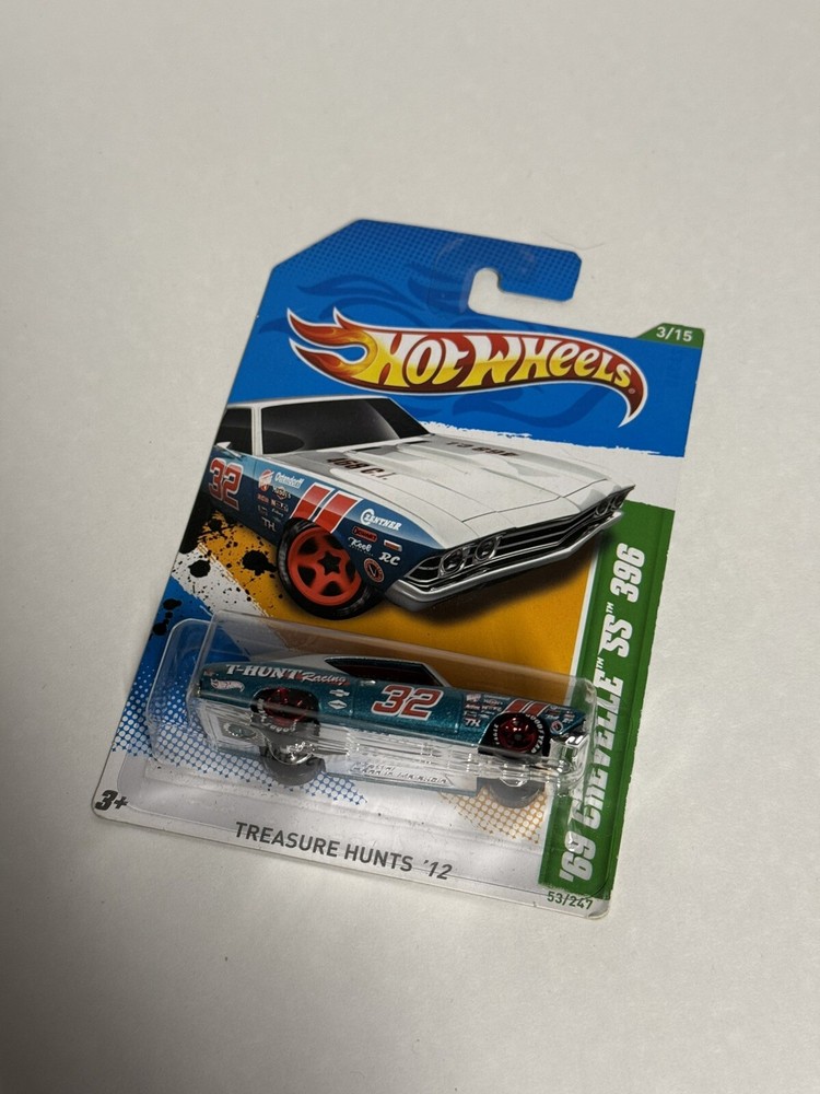 2012 Hot Wheels Treasure Hunt Series 69 Chevelle SS 396 Diecast Car