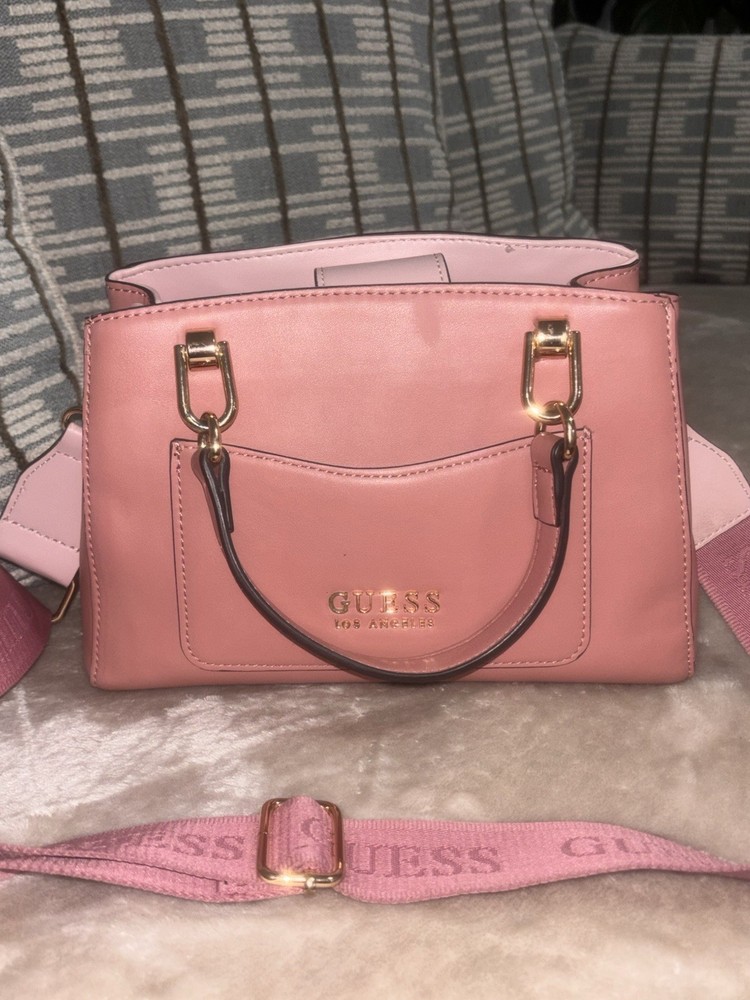 Shoulder Bag + Handbag Guess. Great Condition. Gold hardware. Adjustable Strap