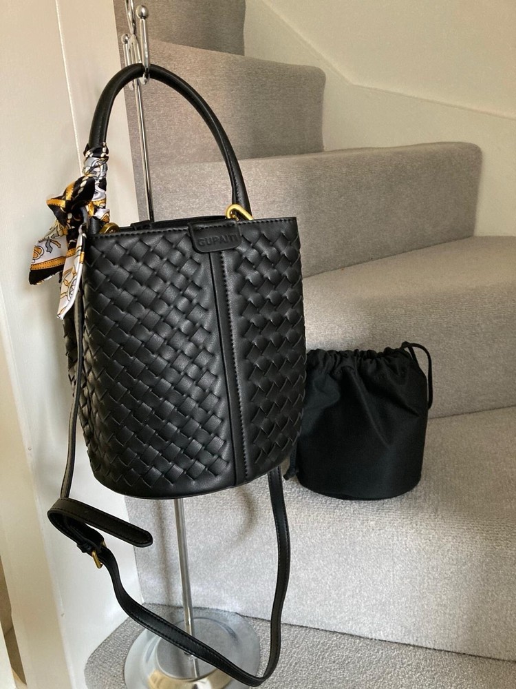 Women Woven top handleL eather Bag With Pouch And Shoulder Straps buckets bag