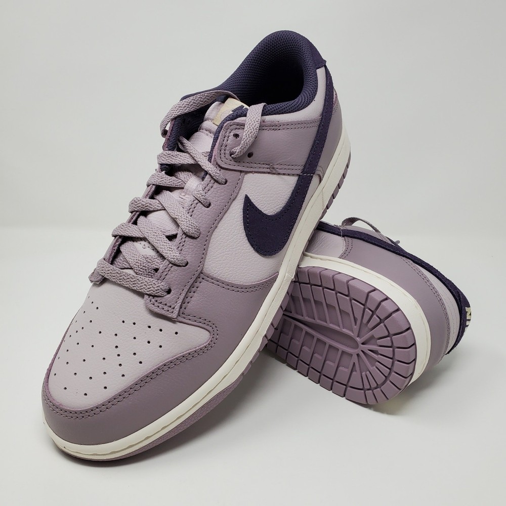 Size 10.5 - Nike Dunk SE Low Light Violet Ore