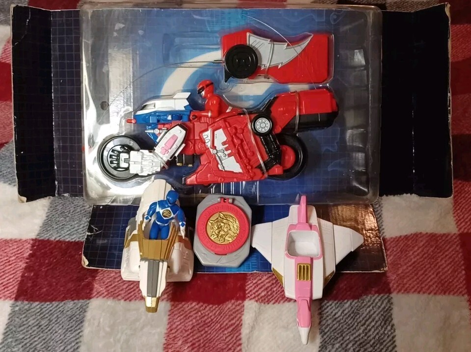Power Rangers Red Overdrive Tranzord R/C CYCLE!! NEW & Figures Power Rangers Lot