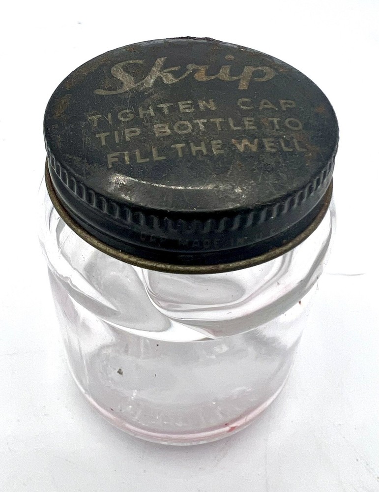 Vintage Sheaffer Glass Skrip Ink Bottle with Lid PAT 1759866 Empty Side Well