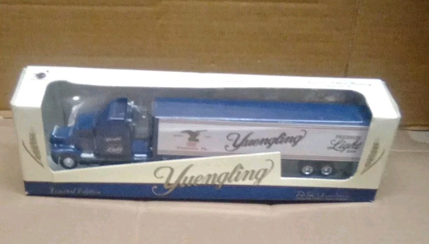 ERTL Yuengling Heavy Hauler Pottsville PA Authentic Signed Model Truck Limited Edition Collectible