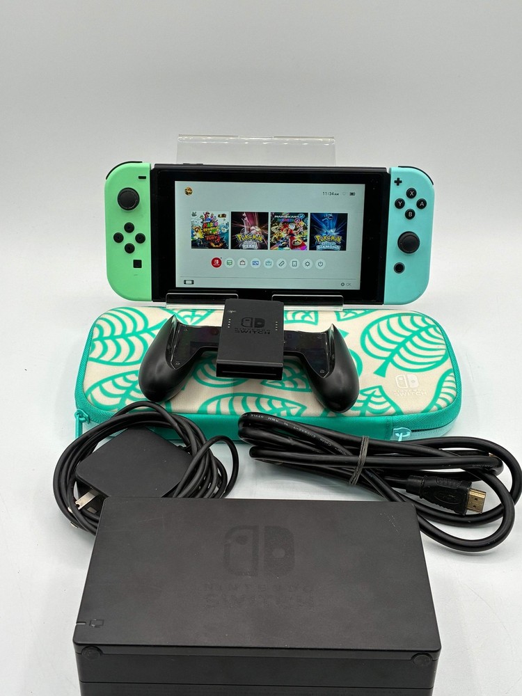 Nintendo Switch - Animal Crossing HAC-001 2020 32GB