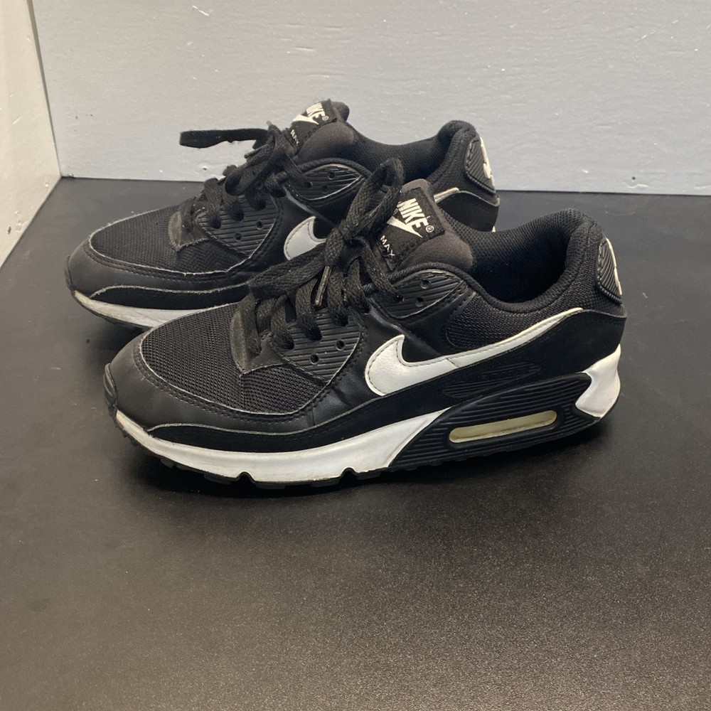 Nike Air Max 90 Low Black White Womens Size: 8.5