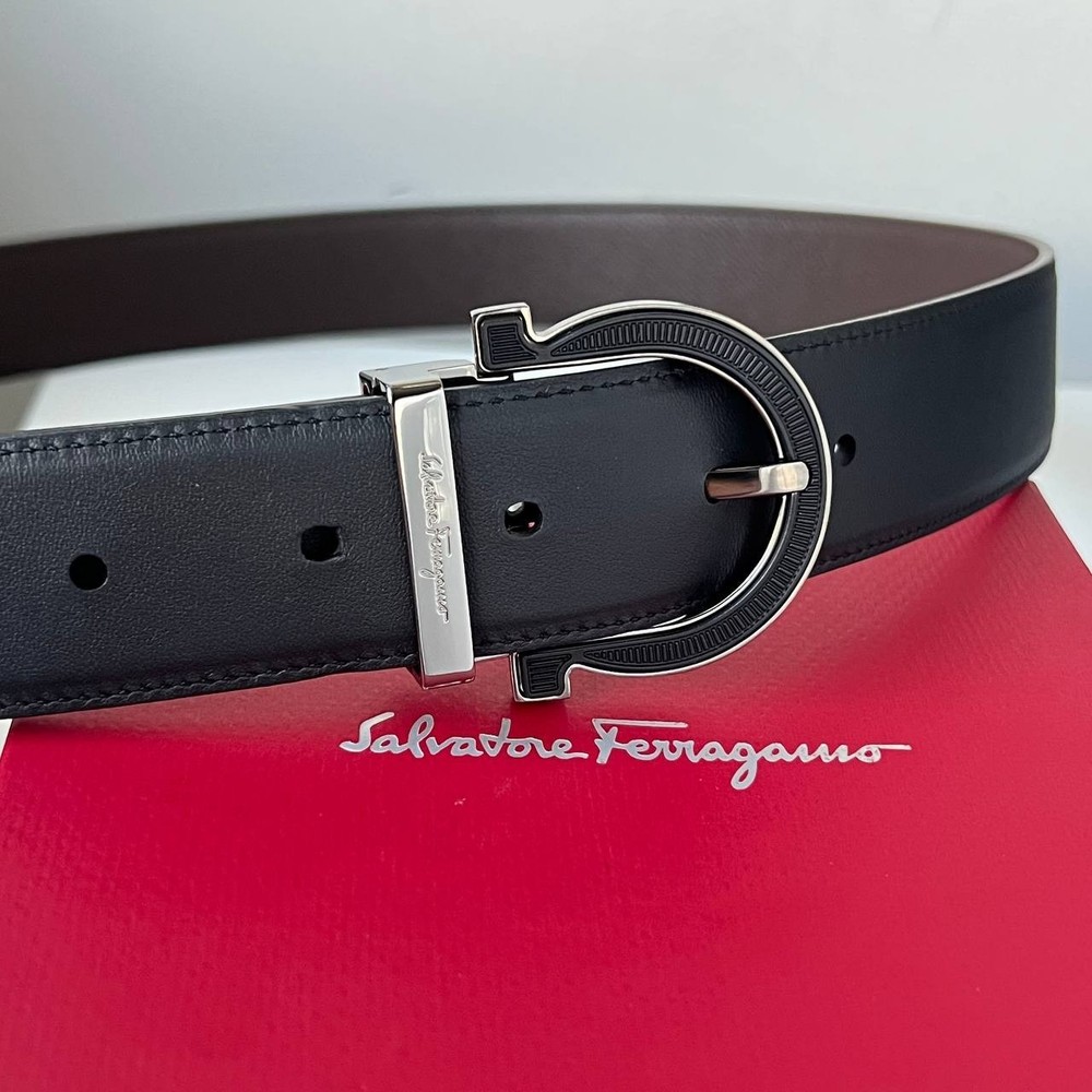 Authentic Salvatore Ferragamo Mens Reversible Leather Belt in Black & Brown