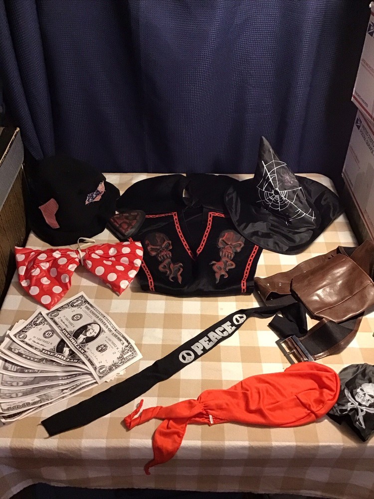🎃 9 Pc Halloween Costume Accessories Lot,Minnie Bow,pirate Hook/bandana,etc🎃