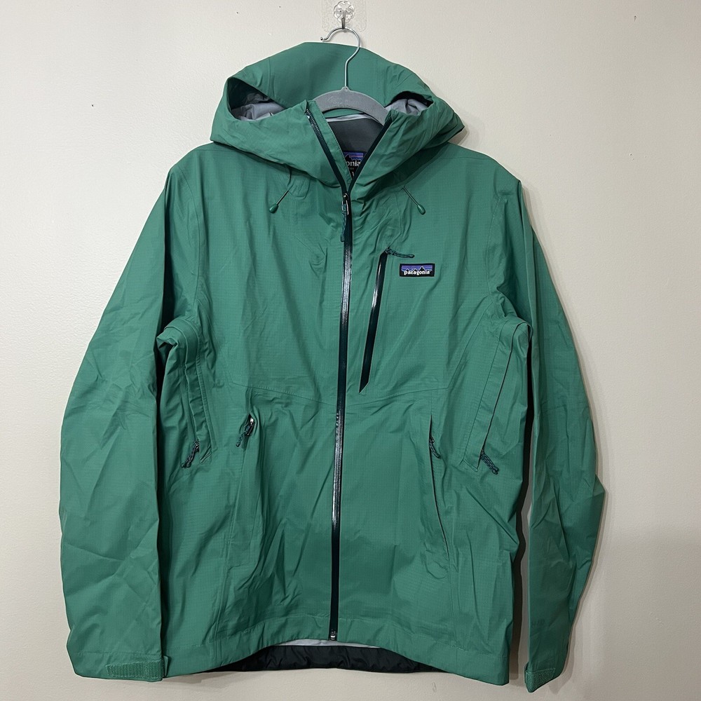 IRREGULAR Patagonia Granite Crest Rain Jacket Men's Small Gather Green NWT