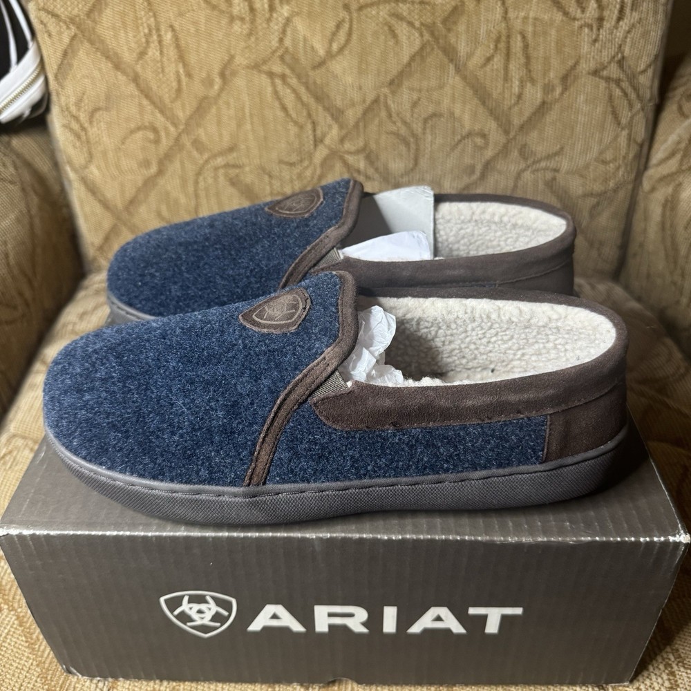 ARIAT Men 8 Lincoln Wool & Suede Warm Soft Comfortable Indoor Outdoor Slippers
