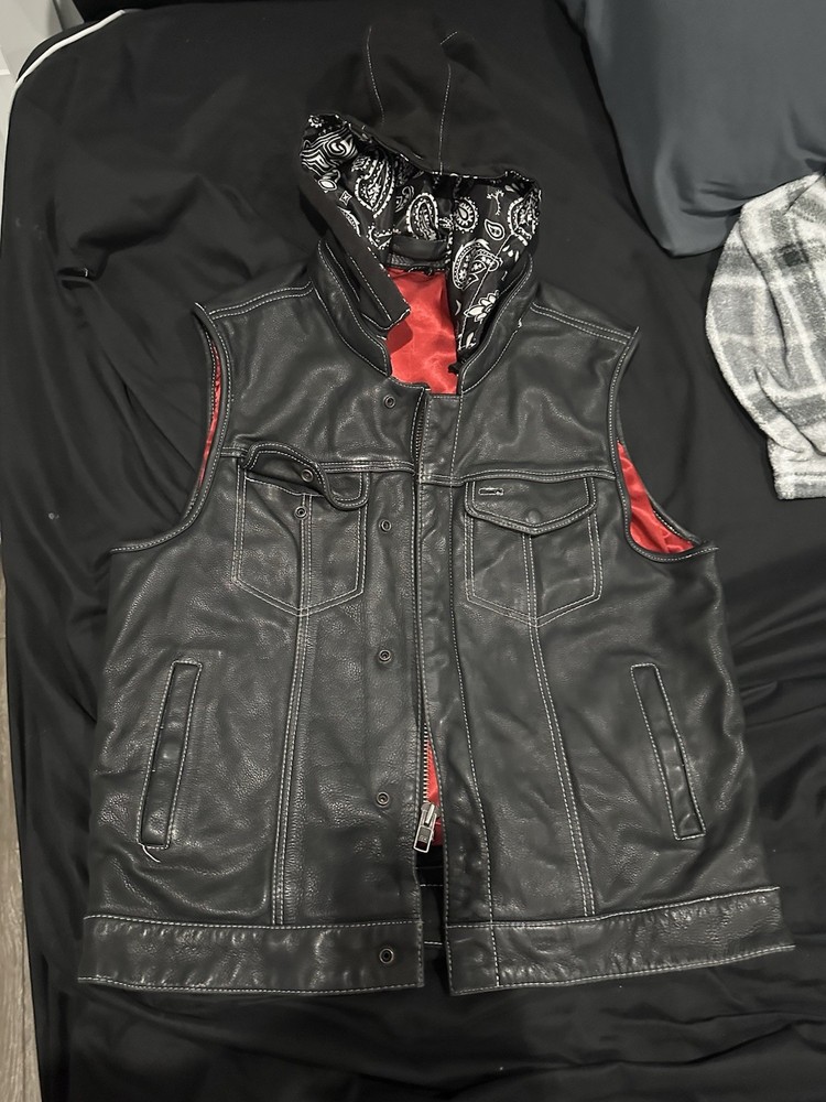 First MFG Co Sharp Shooter Black Leather Motorcycle Vest Mens Size Large