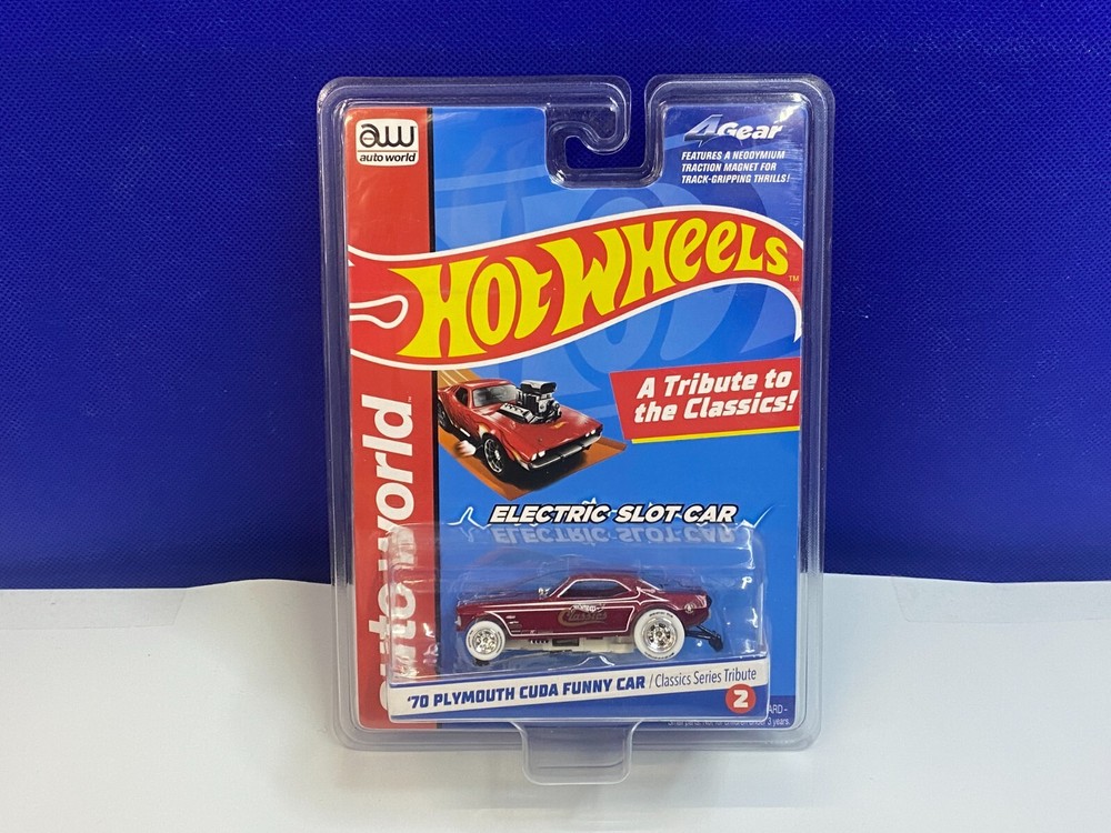 AUTO WORLD WHITE CHASE HO SLOT CAR HOT WHEELS CLASSIC 70 PLYMOUTH CUDA FUNNY CAR